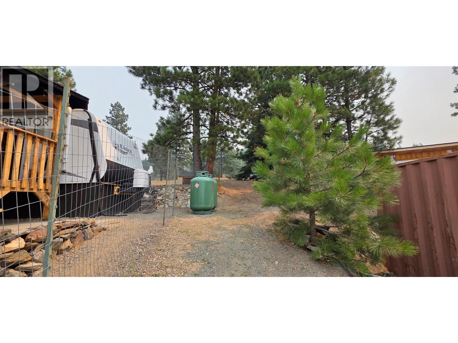 120 Sasquatch Court Property Photo 43