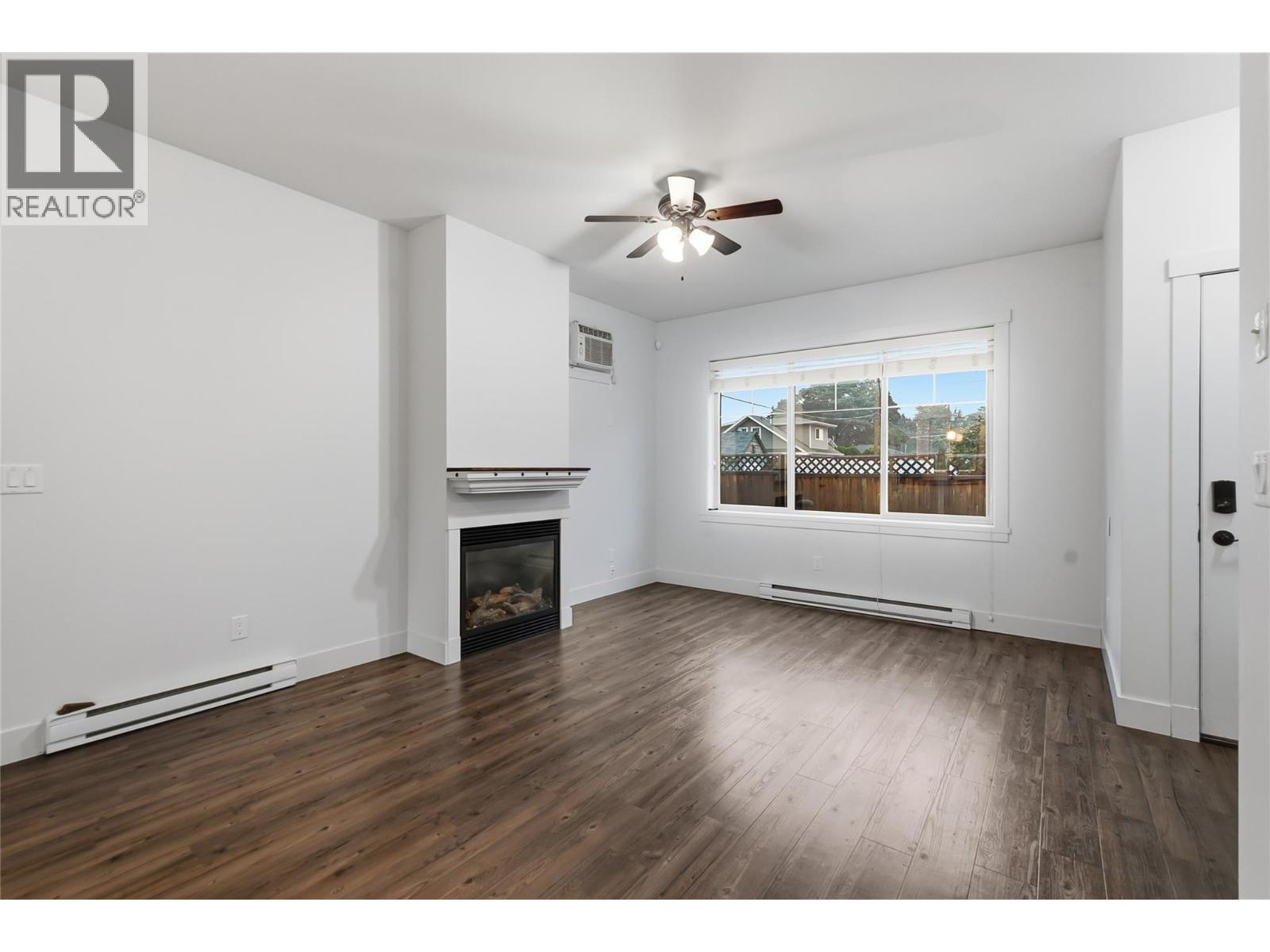 560 & 562 Christleton Avenue Property Photo 37