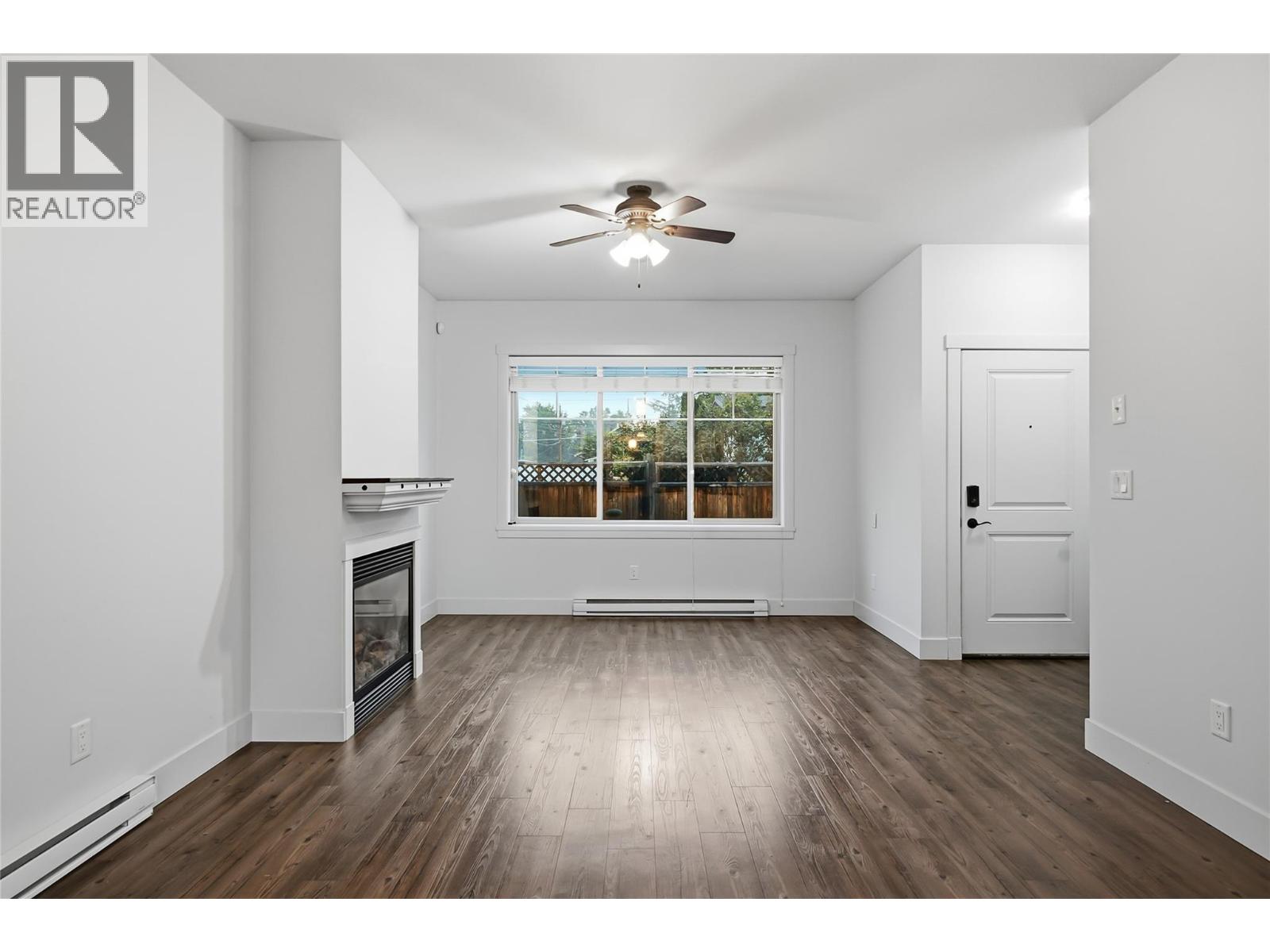 560 & 562 Christleton Avenue Property Photo 38