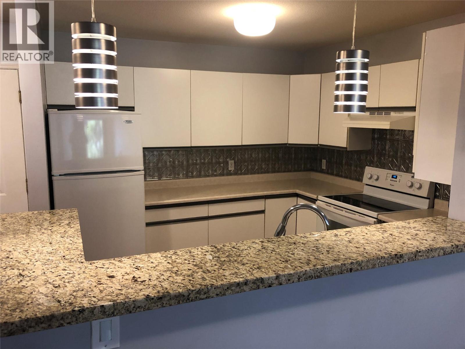 400 Sutton Crescent Unit# 310 Lot# 42 Property Photo 1