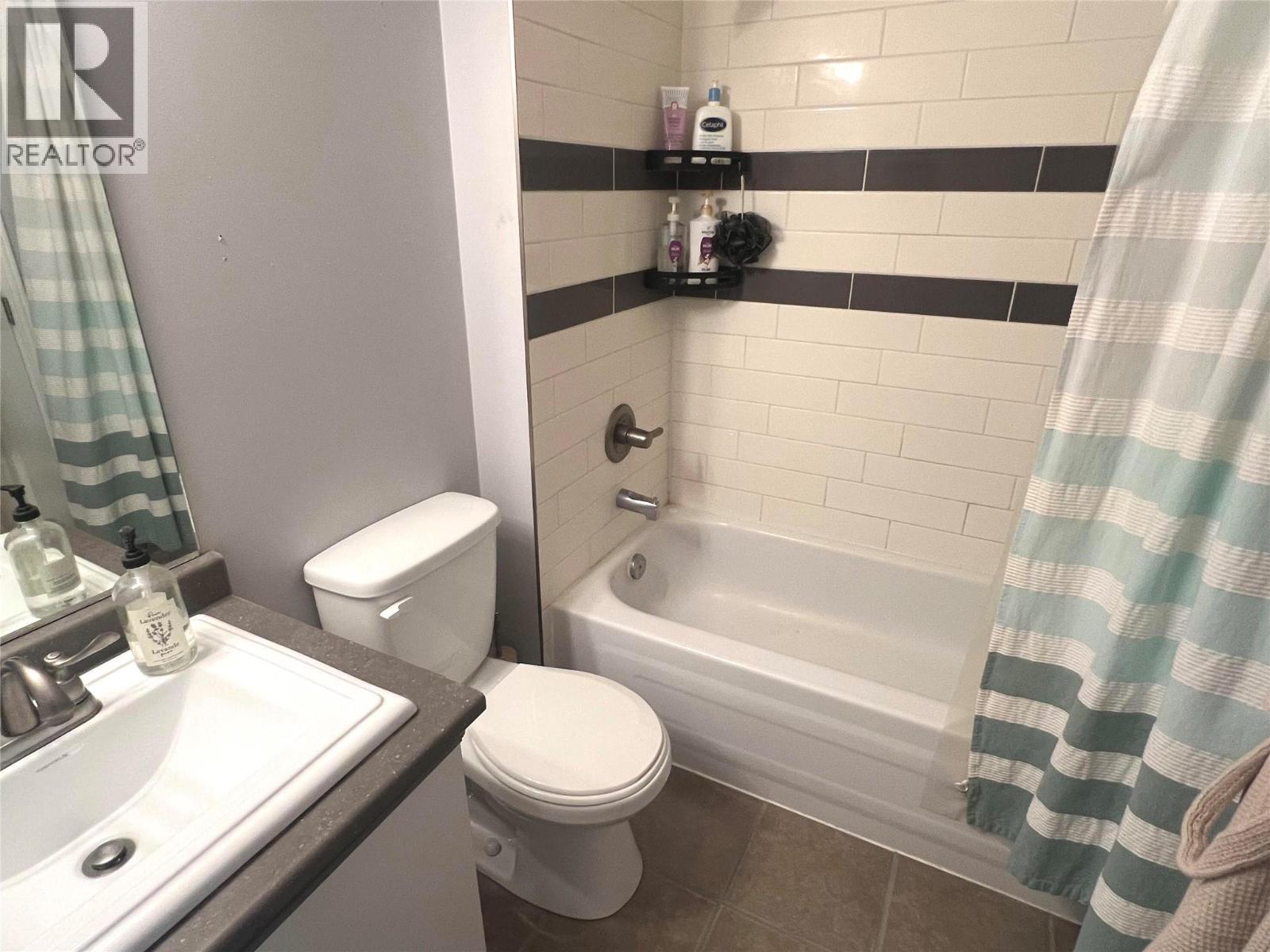 400 Sutton Crescent Unit# 310 Lot# 42 Property Photo 14