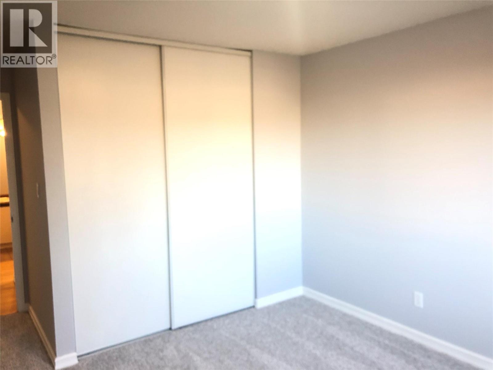 400 Sutton Crescent Unit# 310 Lot# 42 Property Photo 17