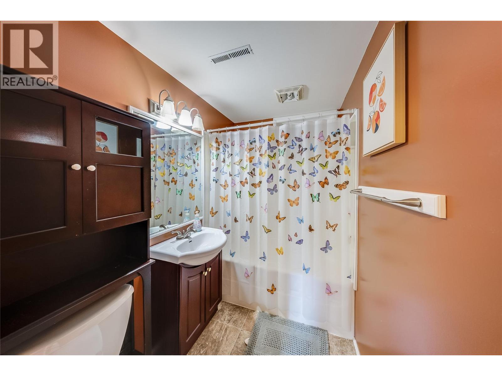1684 Ridgewood Drive Property Photo 24