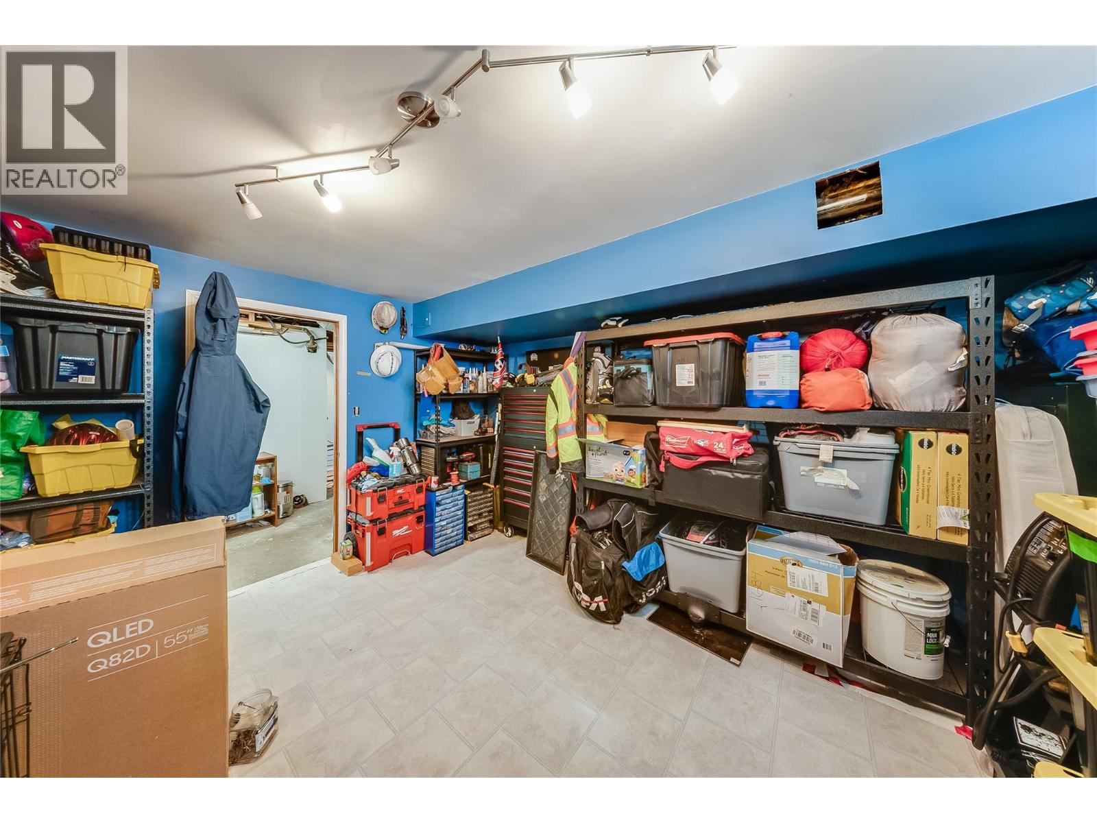 1684 Ridgewood Drive Property Photo 30