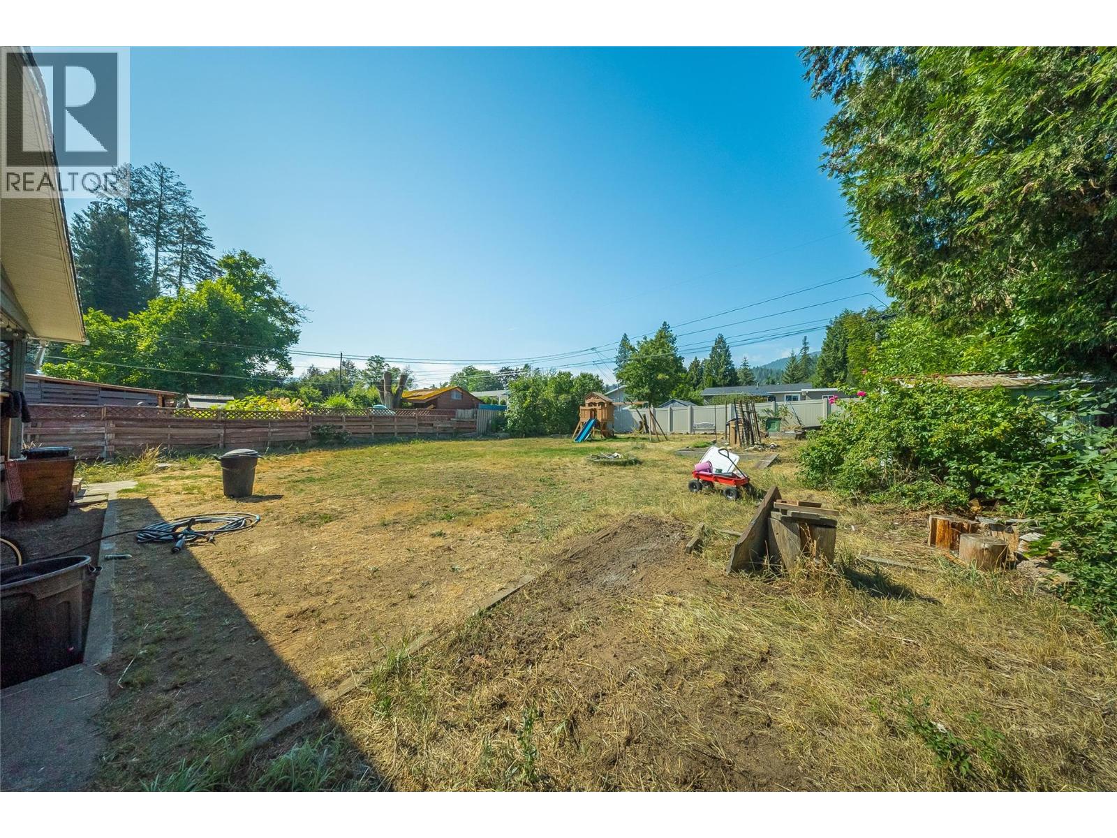 1684 Ridgewood Drive Property Photo 37