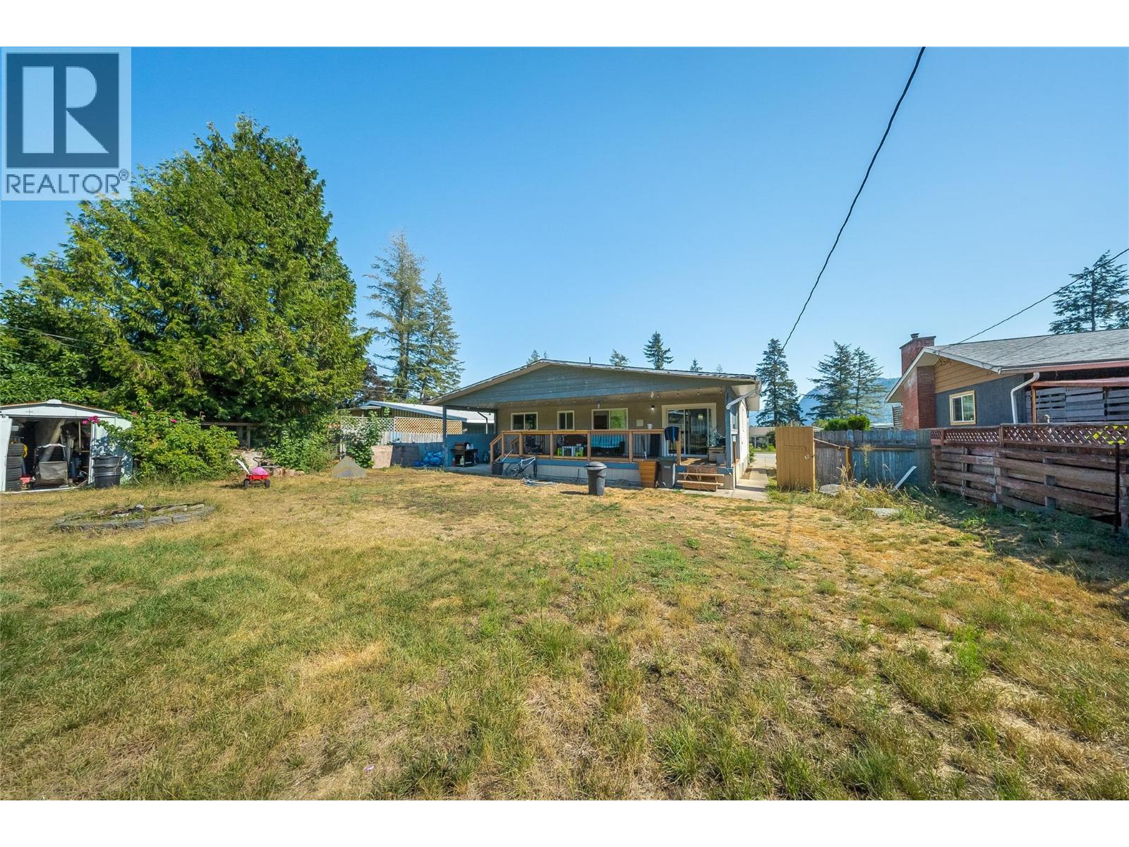 1684 Ridgewood Drive Property Photo 39