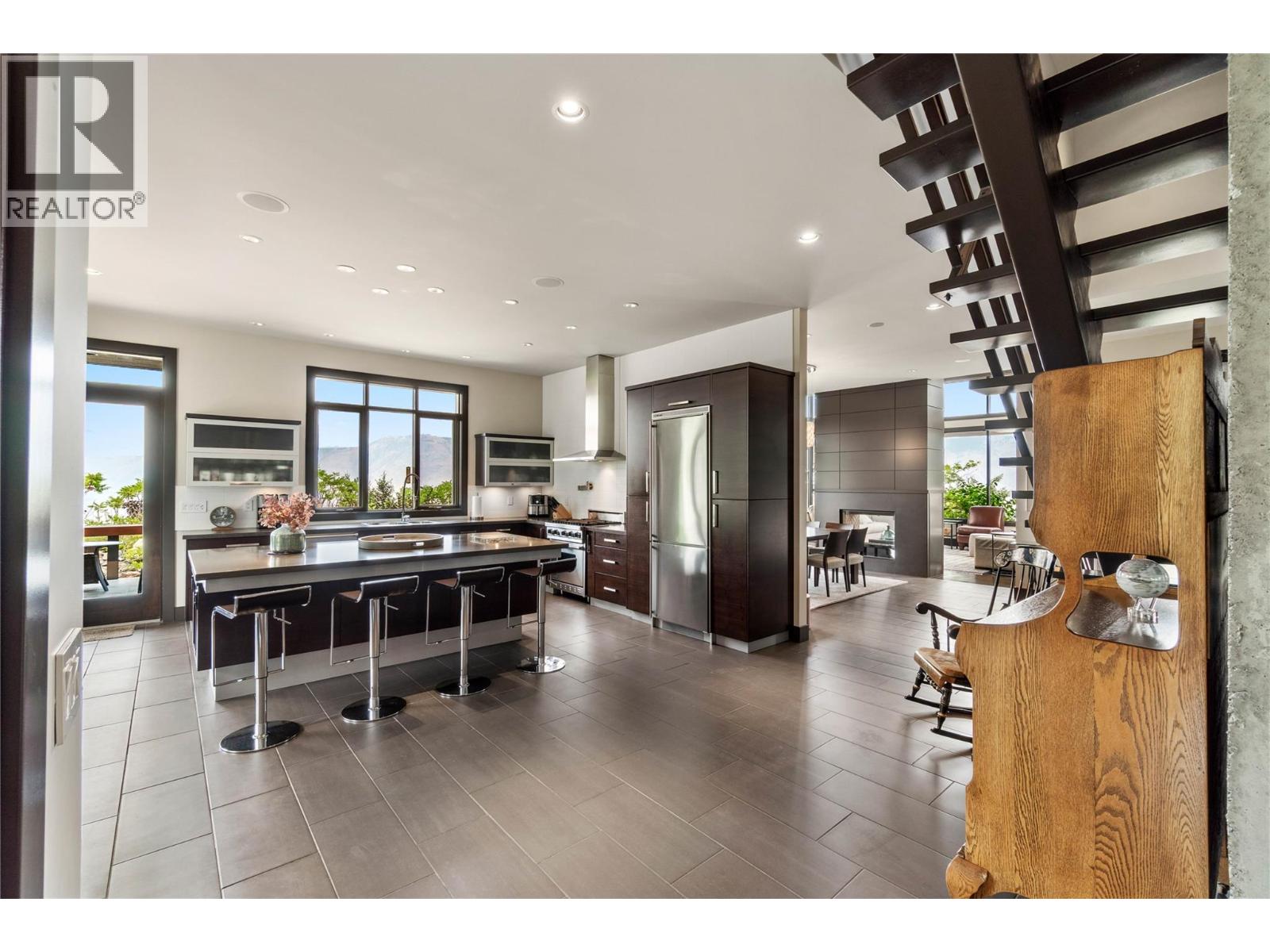 3020 Kicking Horse Drive Property Photo 33