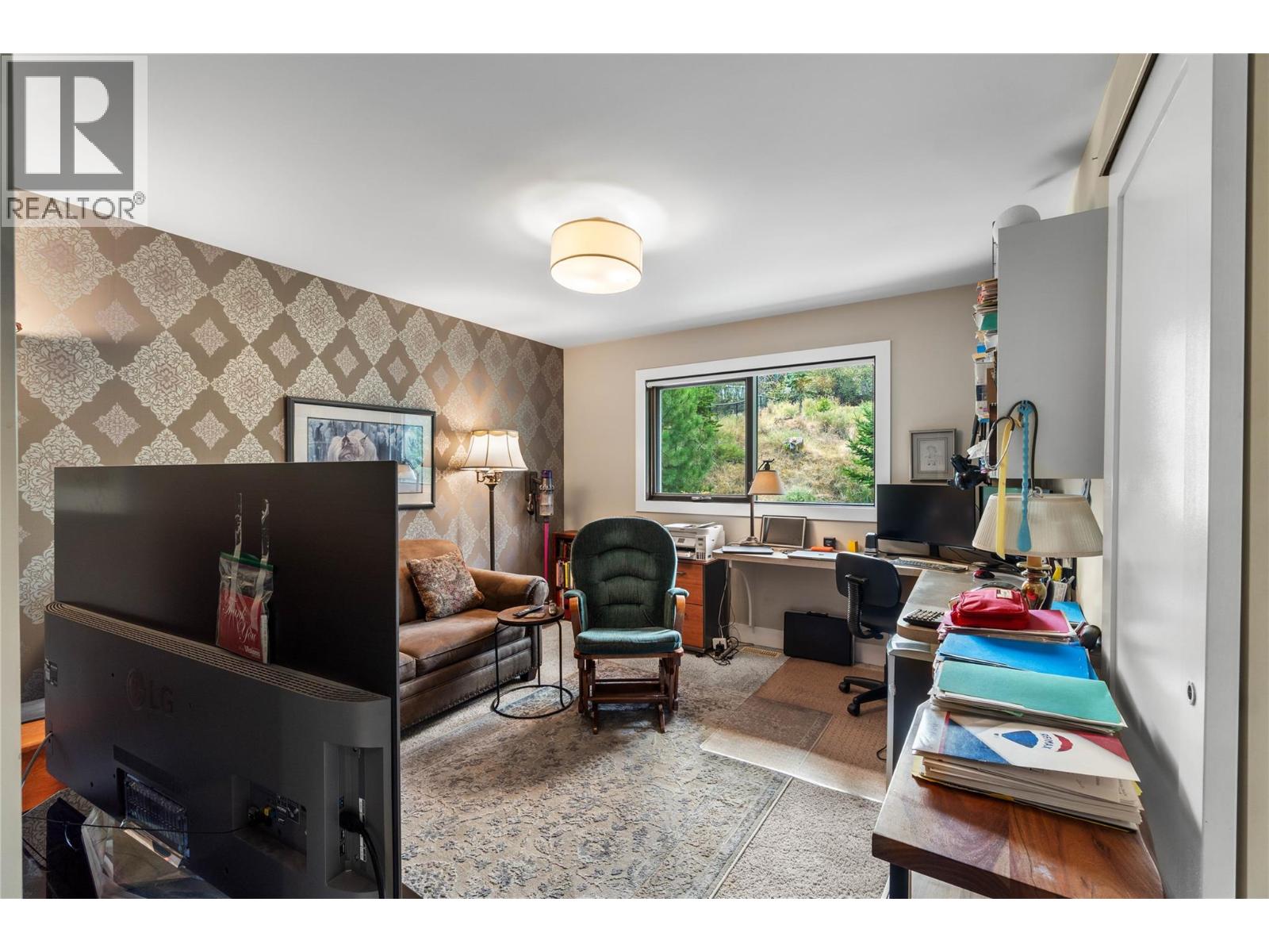 3020 Kicking Horse Drive Property Photo 41
