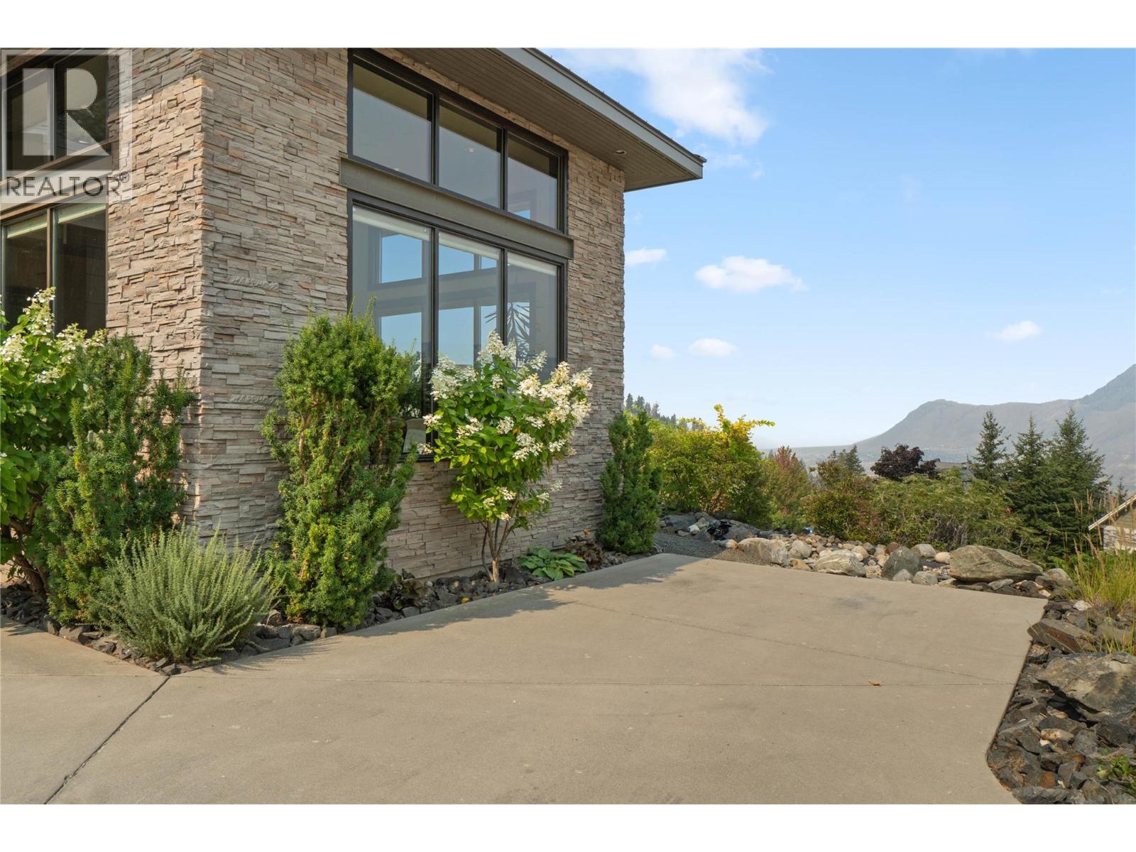 3020 Kicking Horse Drive Property Photo 68