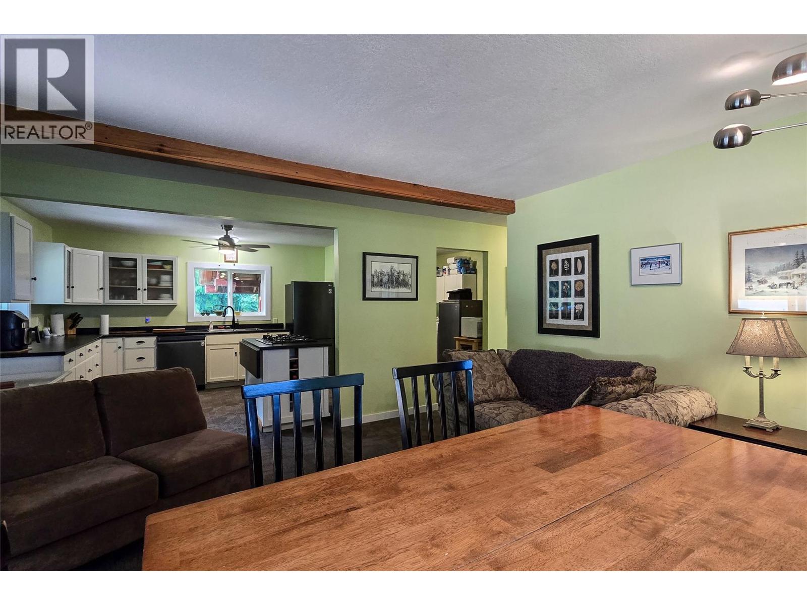 475 Westside Road Property Photo 13