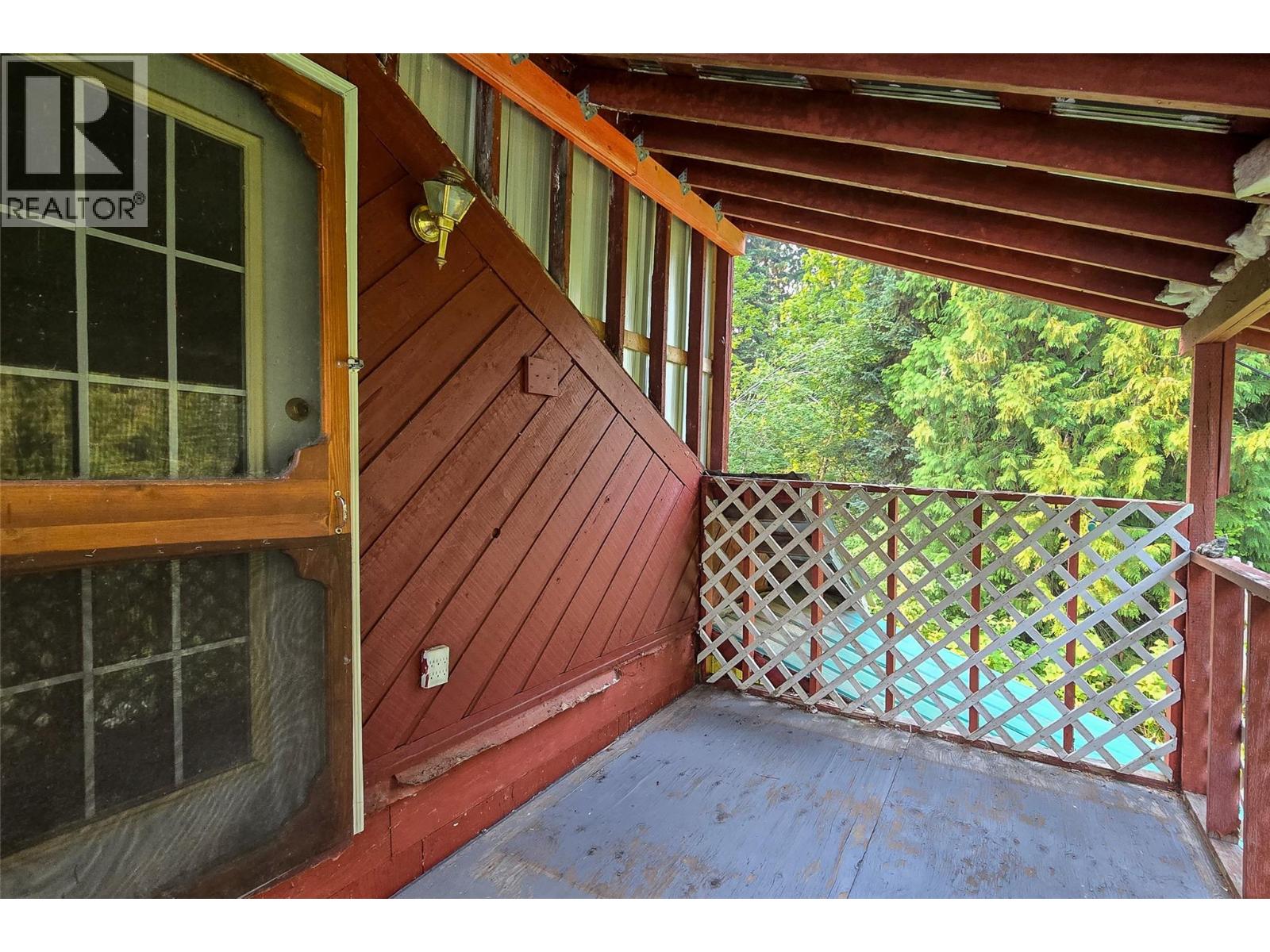 475 Westside Road Property Photo 20