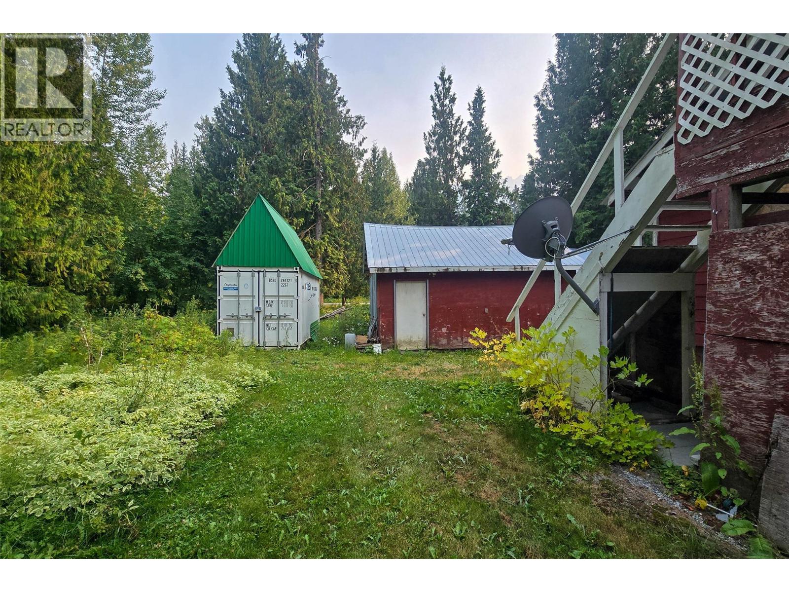 475 Westside Road Property Photo 25