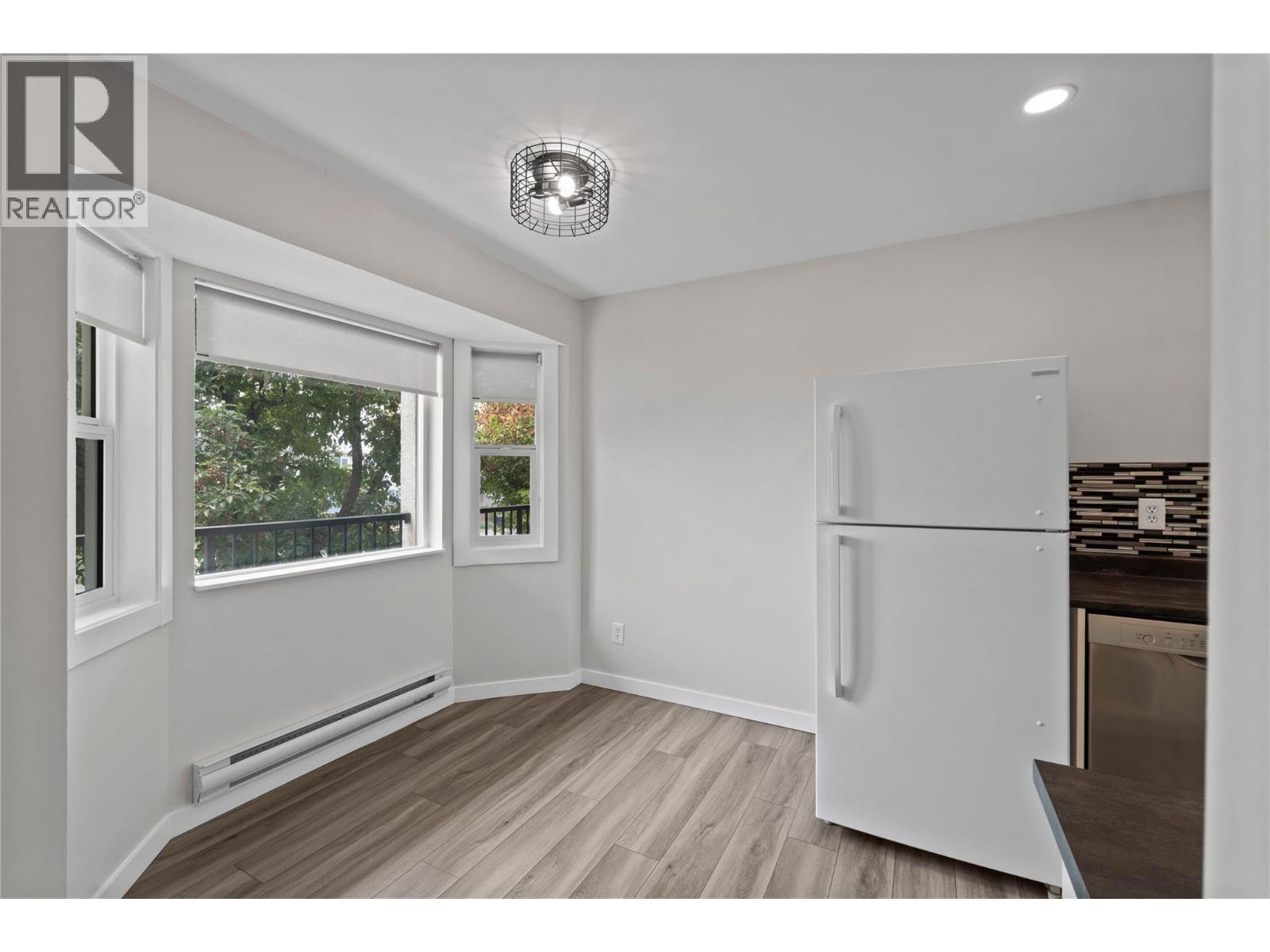 1320 Selkirk Avenue Unit# 4 Property Photo 9