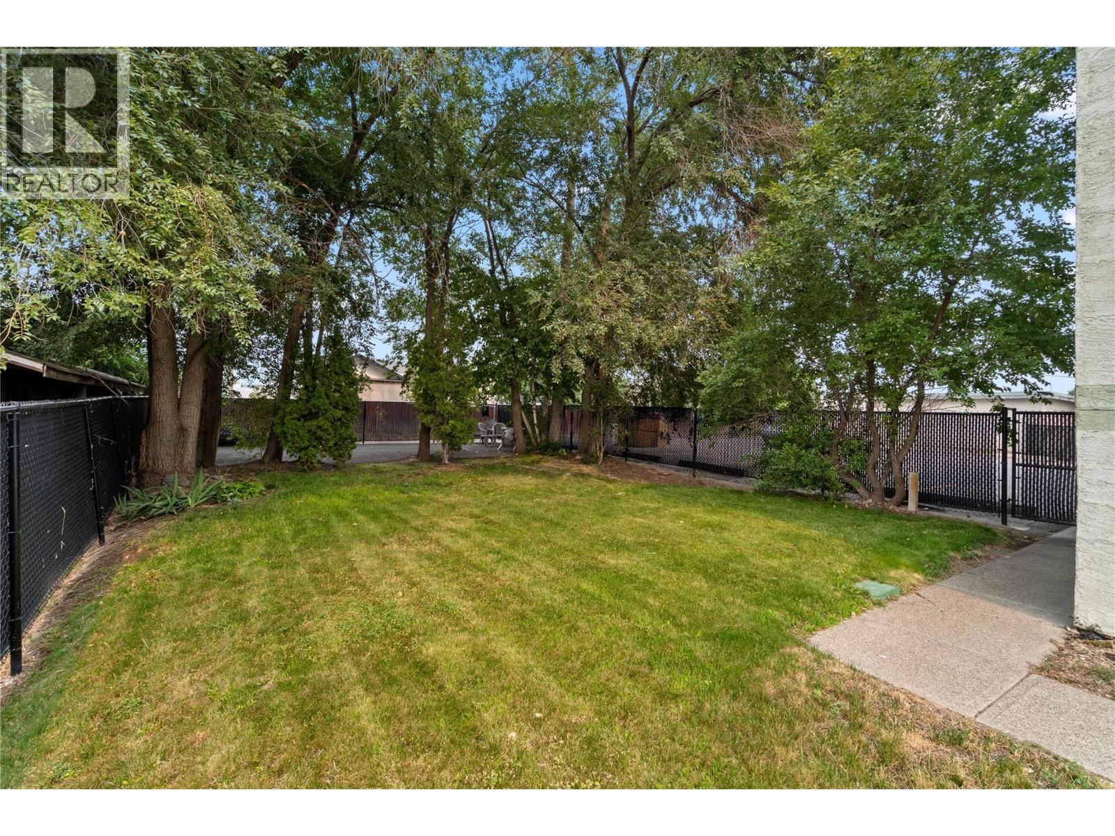 1320 Selkirk Avenue Unit# 4 Property Photo 24