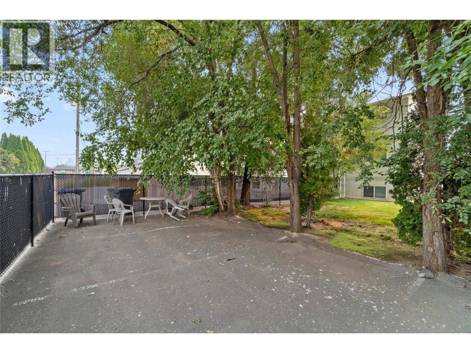 1320 Selkirk Avenue Unit# 4 Property Photo 25