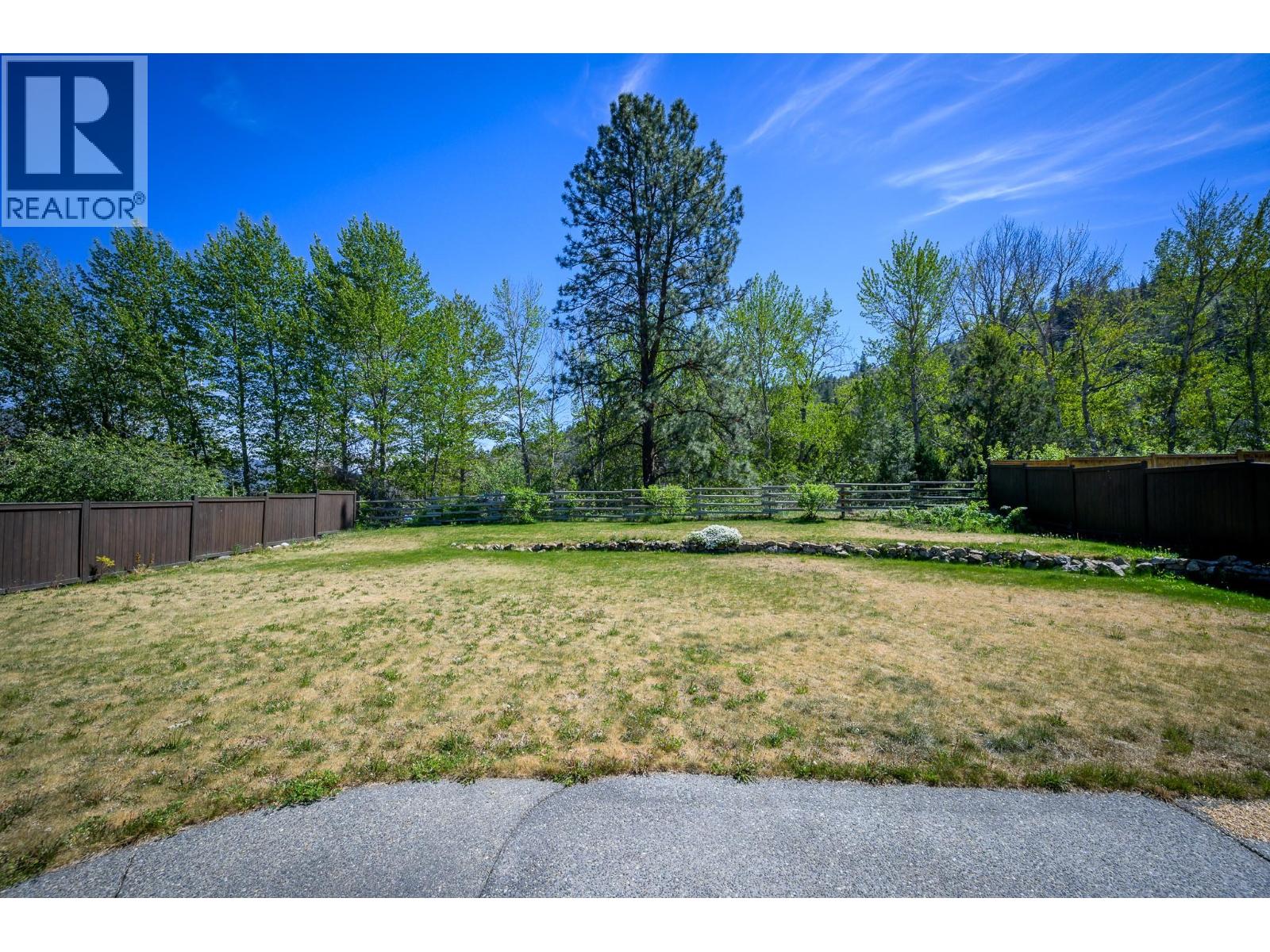 8929 Grizzly Crescent Property Photo 31