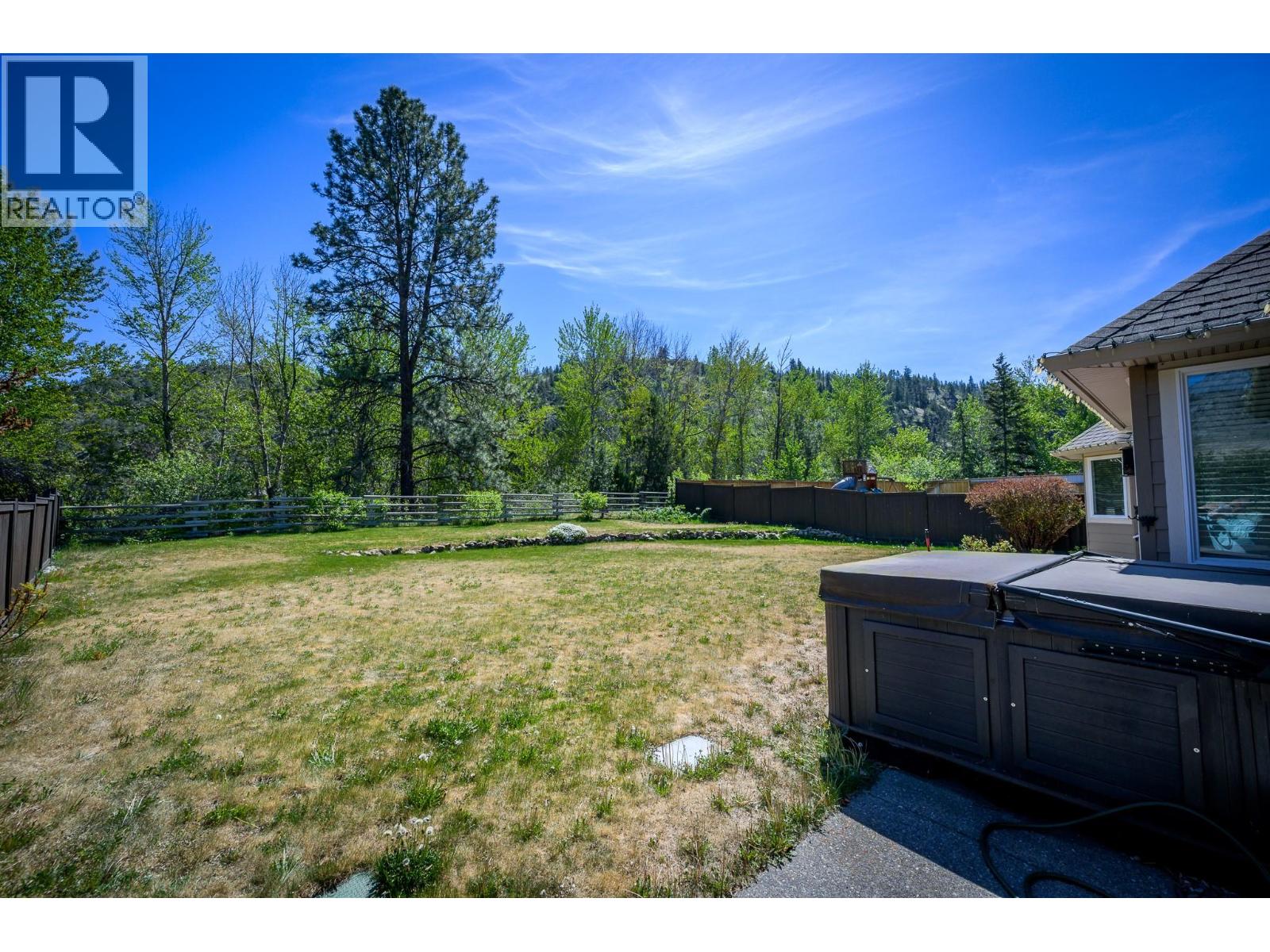8929 Grizzly Crescent Property Photo 32