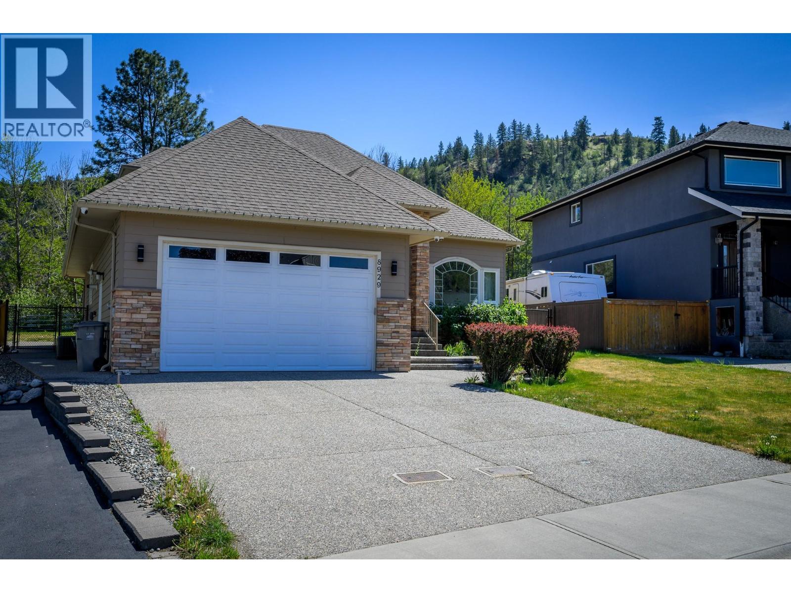 8929 Grizzly Crescent Property Photo 34