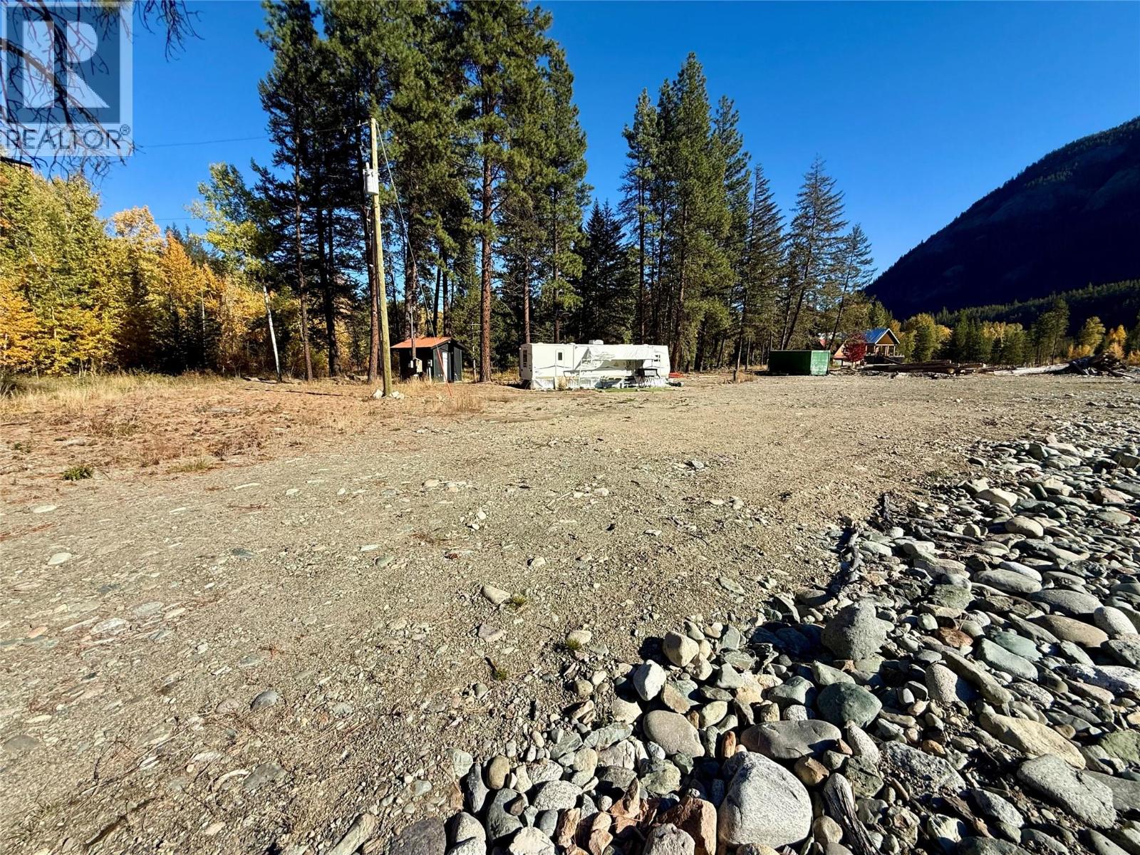 377 Tulameen River Road Property Photo 1