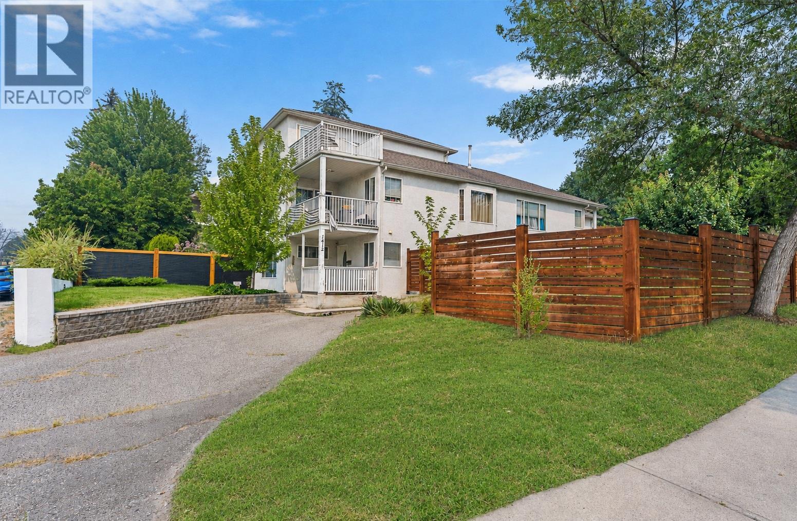 1412 Lawrence Avenue Property Photo 1