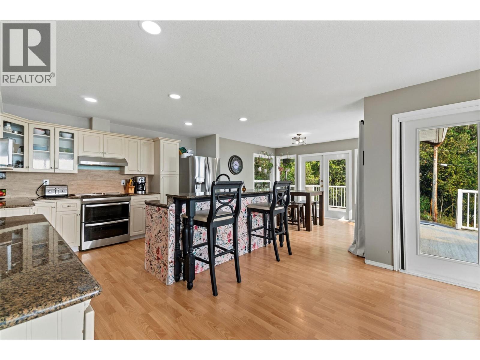 618 Elson Road Property Photo 19