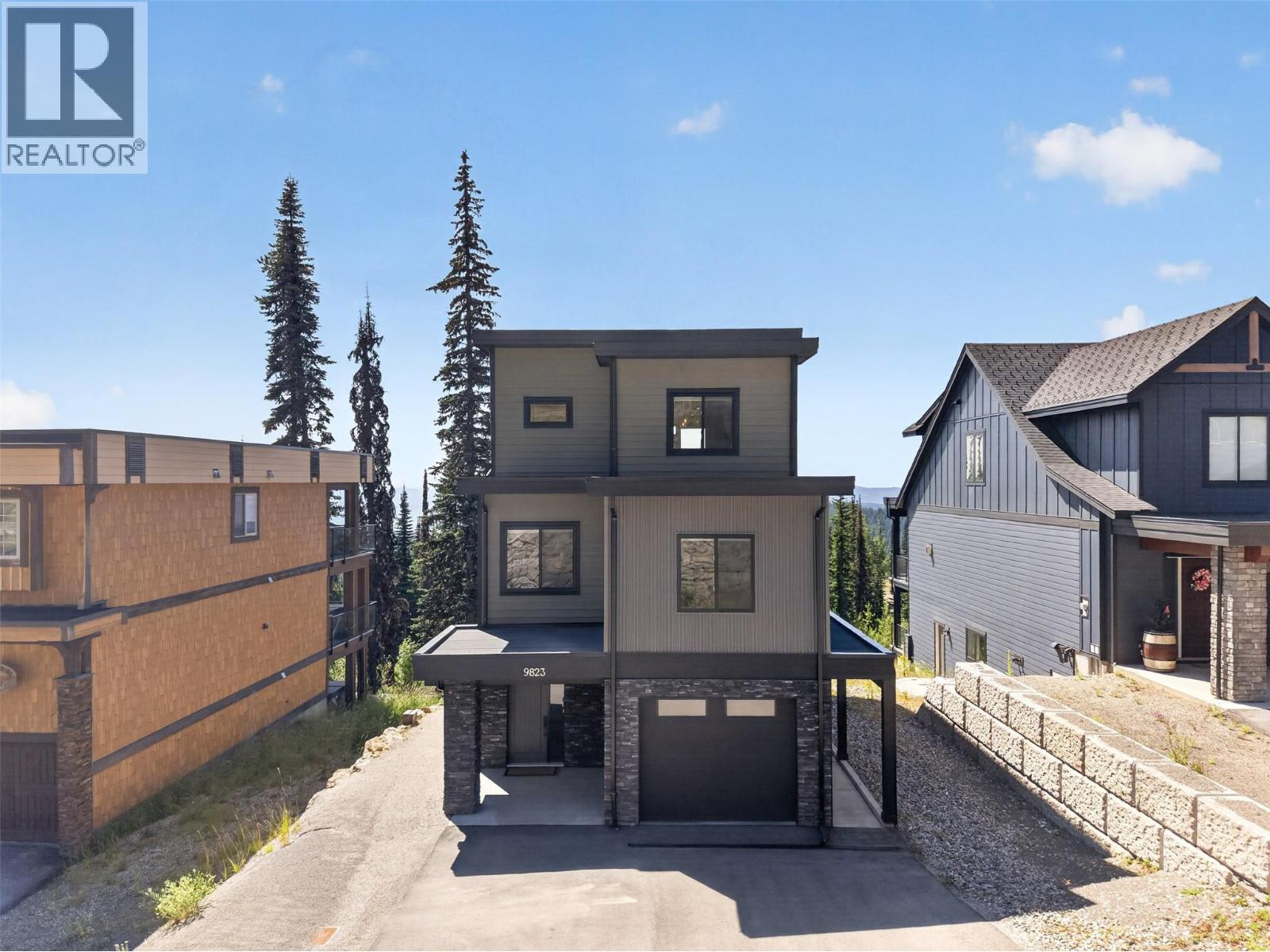 9823 Cathedral Drive Photo de la propriété 1