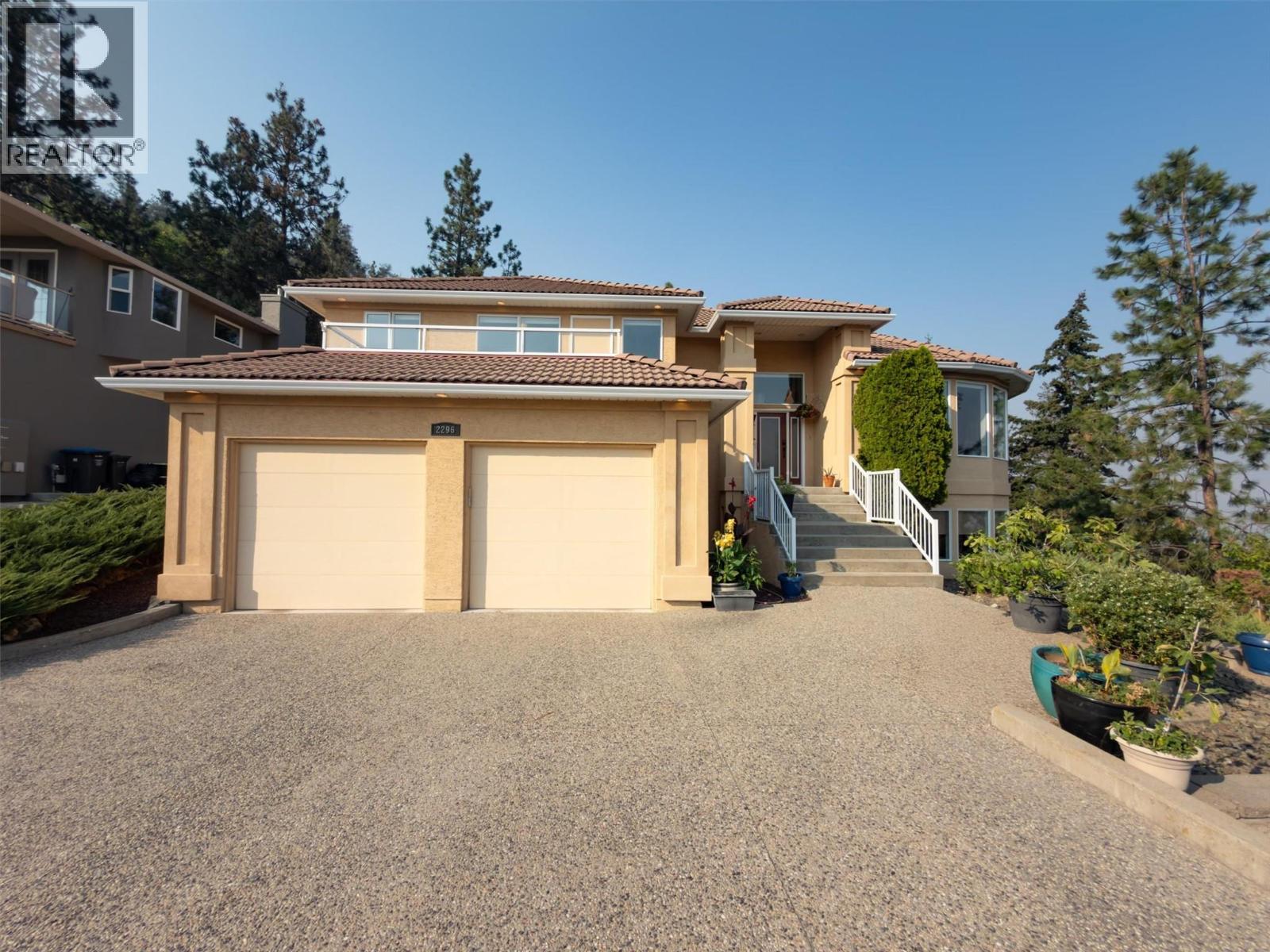 2296 Lillooet Crescent Property Photo 1