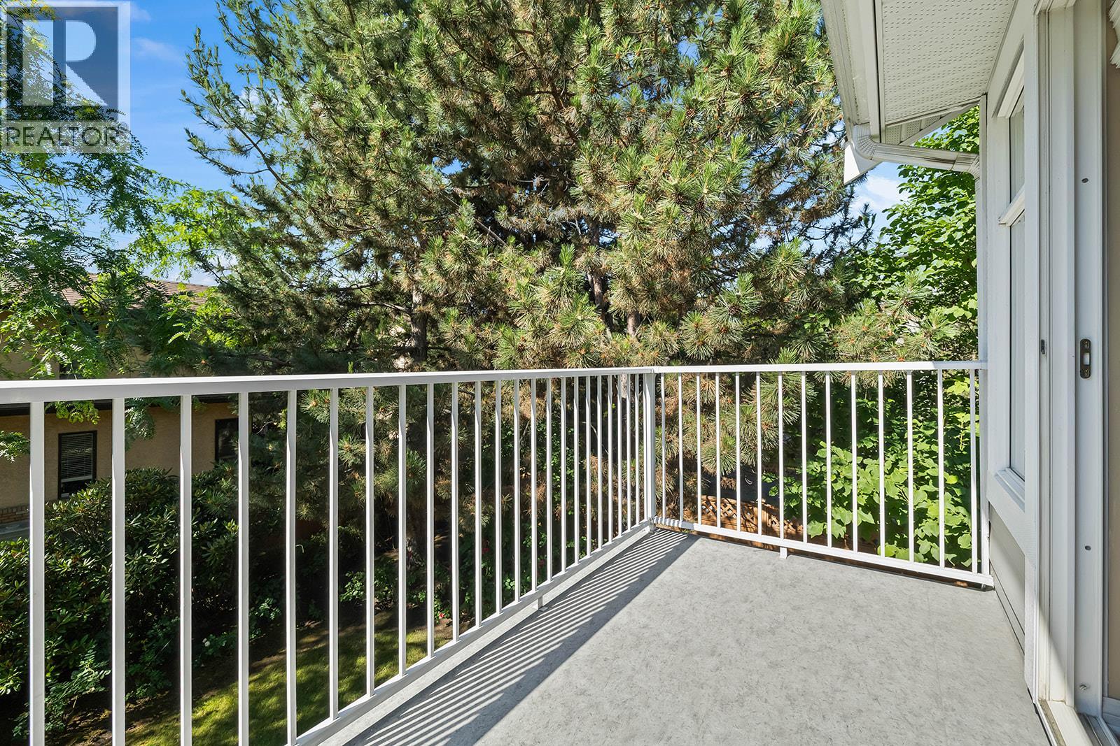 1853 Parkview Crescent Unit# 12 Property Photo 8