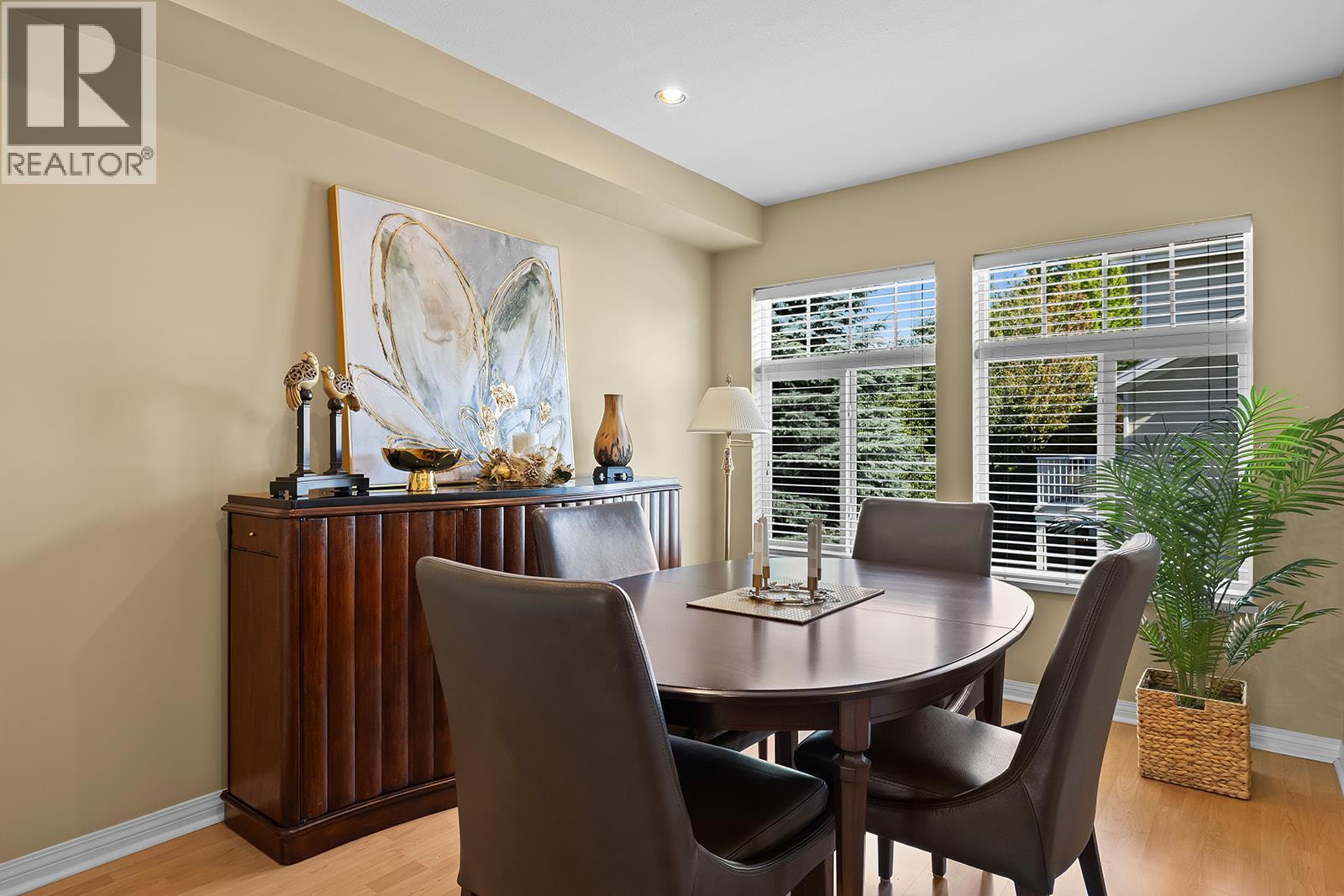 1853 Parkview Crescent Unit# 12 Property Photo 12