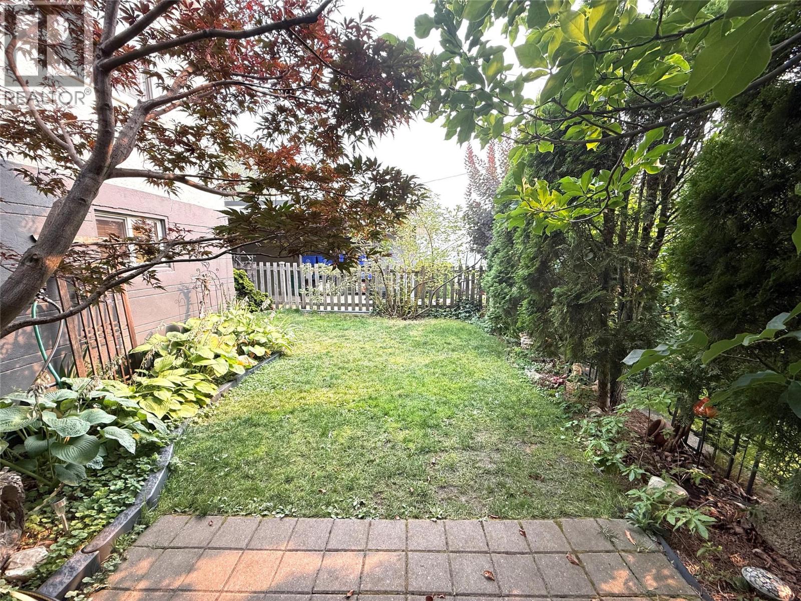 654 Schofield Highway Property Photo 40