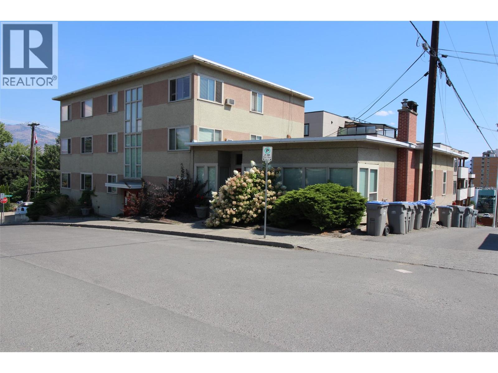 533 2nd Avenue Property Photo 1
