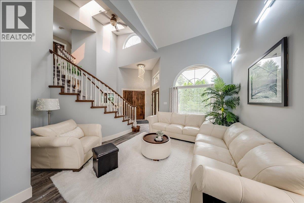 1021 Bridgeview Crescent Property Photo 19