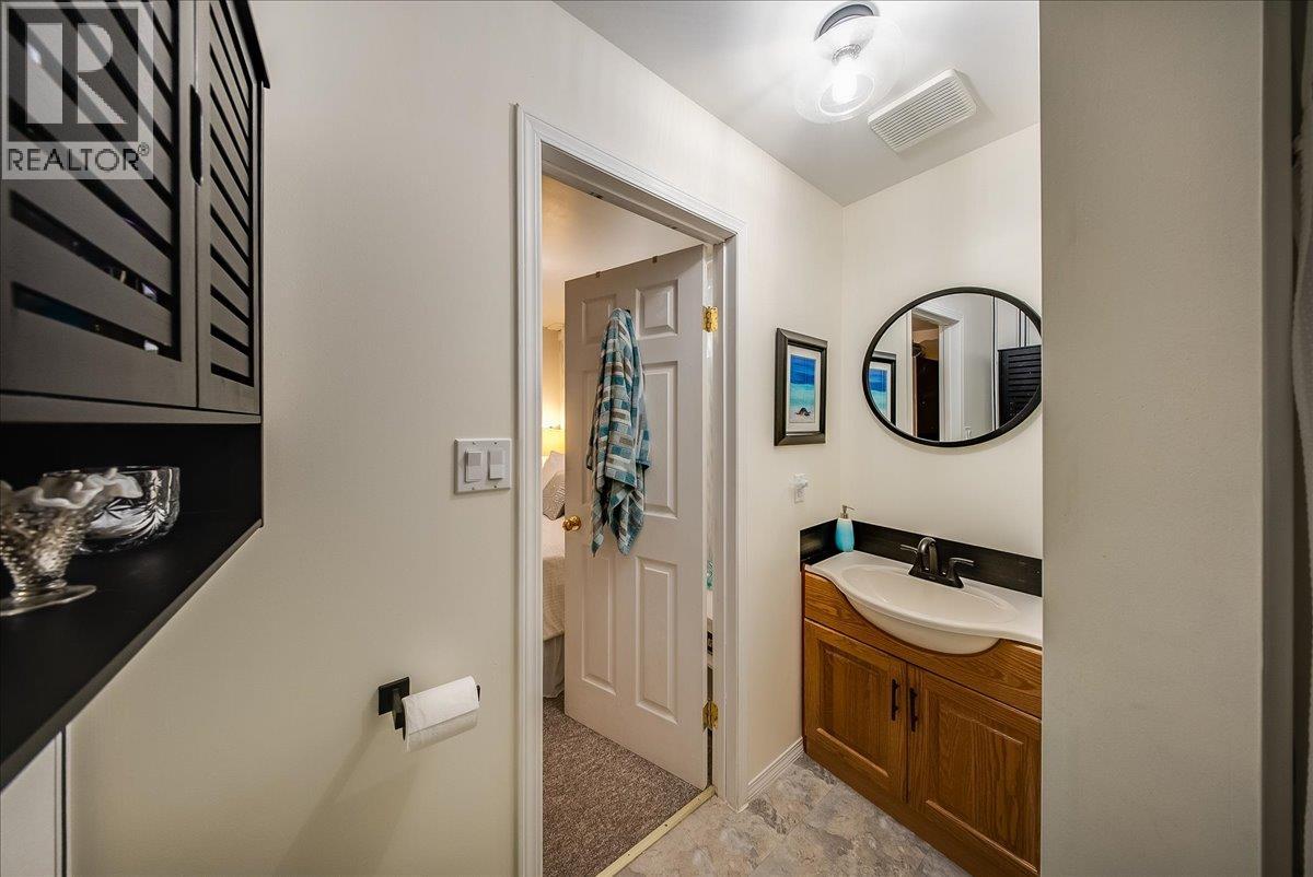1021 Bridgeview Crescent Property Photo 46