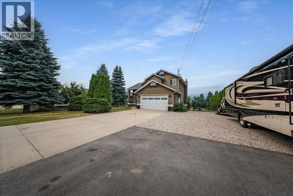 1021 Bridgeview Crescent Property Photo 68