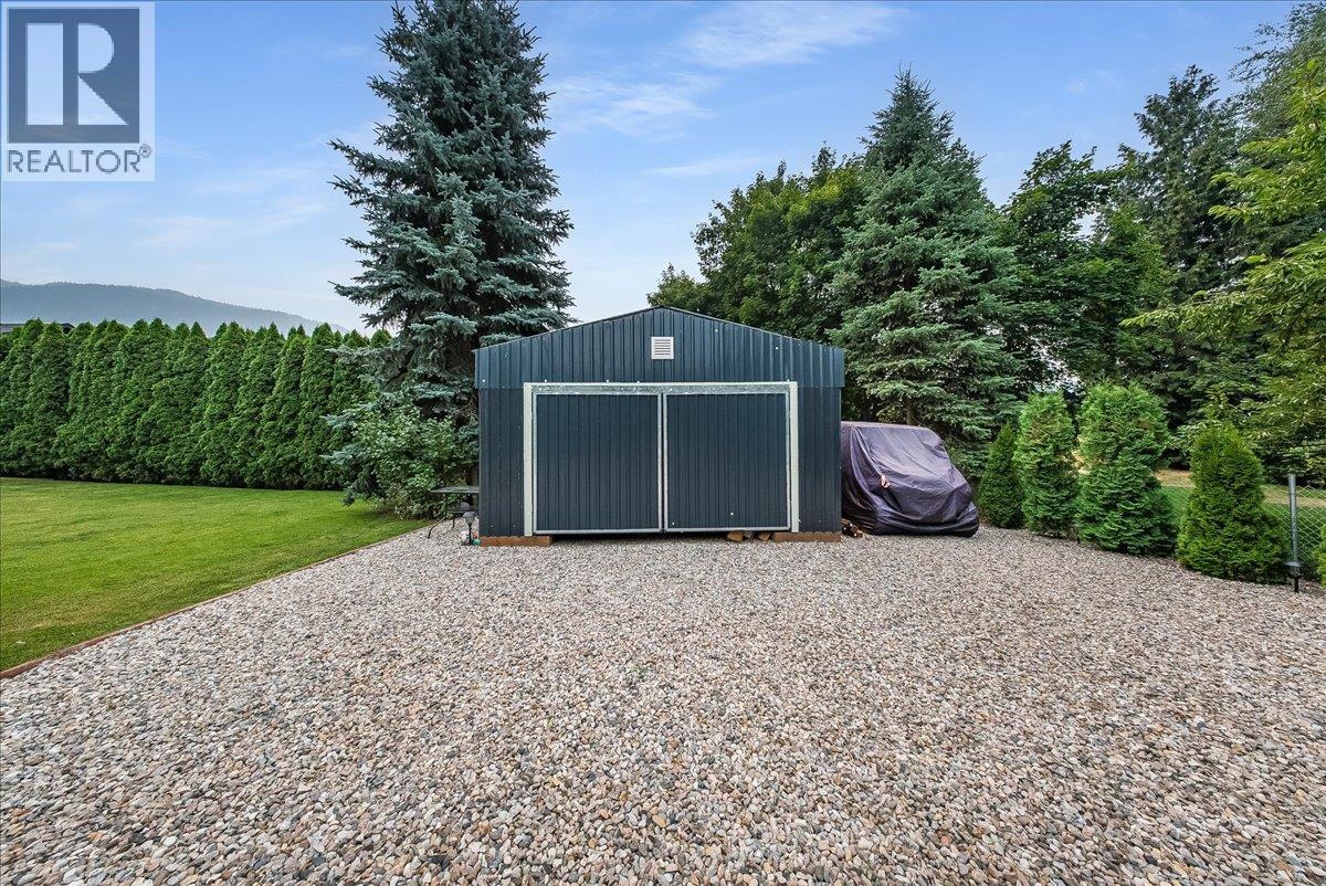 1021 Bridgeview Crescent Property Photo 76