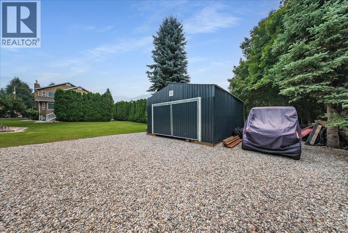 1021 Bridgeview Crescent Property Photo 77
