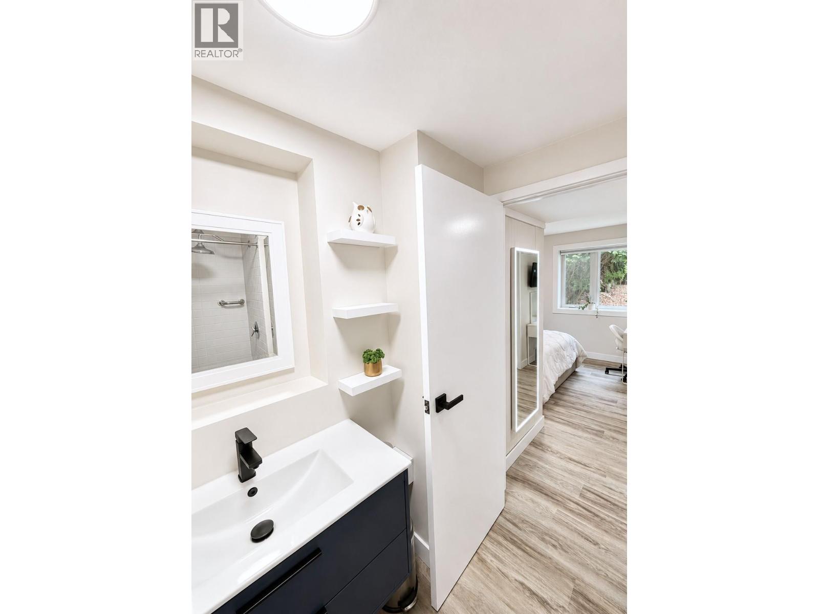 1922 Glen Gary Drive Property Photo 26