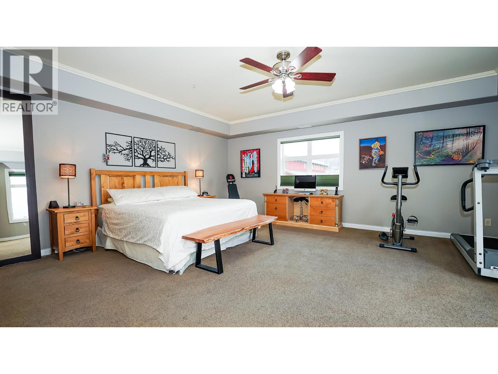 160 Harbourfront Drive Unit# 302 Property Photo 6