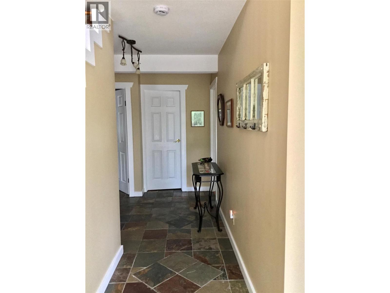 7957 Kincade Road Property Photo 3
