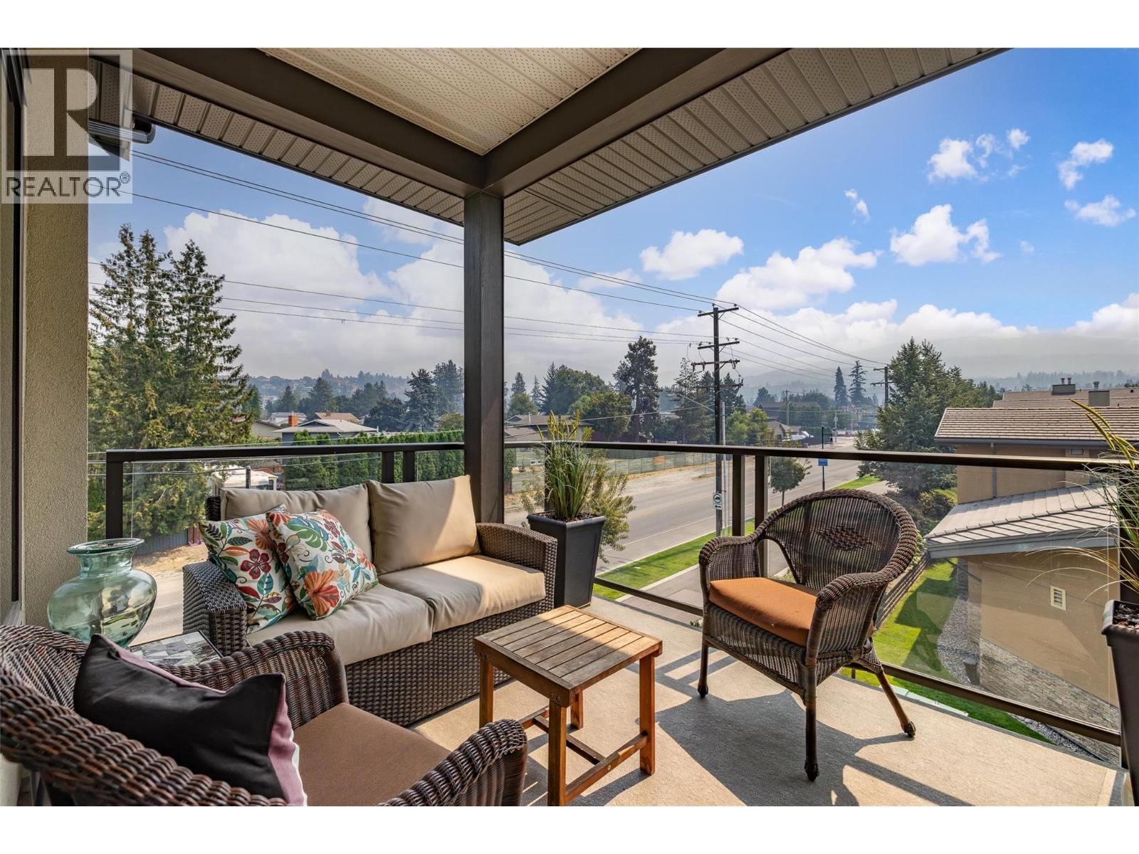 4380 Lakeshore Road Unit# Ph21 Property Photo 19