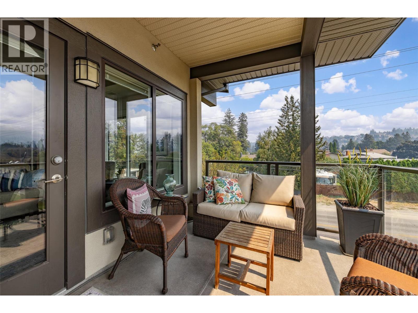 4380 Lakeshore Road Unit# Ph21 Property Photo 21
