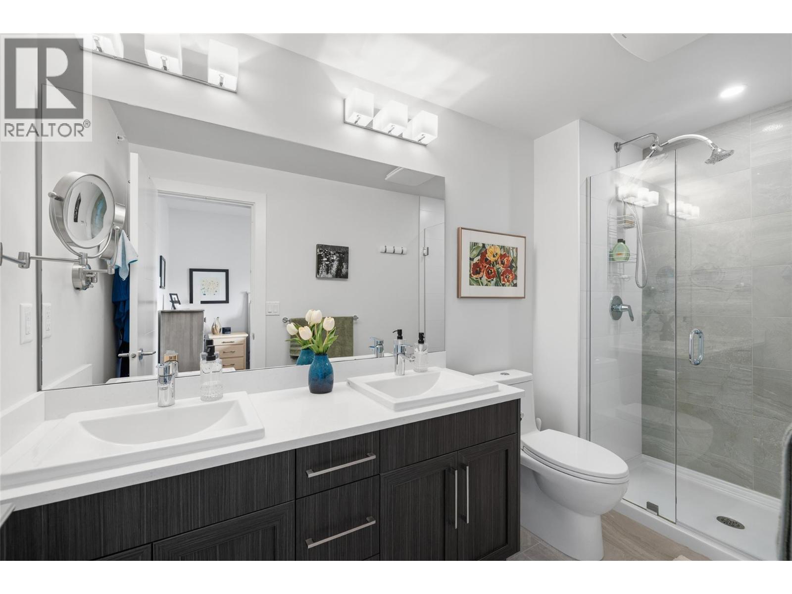 4380 Lakeshore Road Unit# Ph21 Property Photo 27
