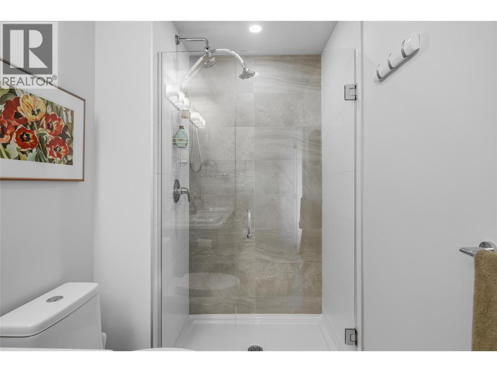 4380 Lakeshore Road Unit# Ph21 Property Photo 28