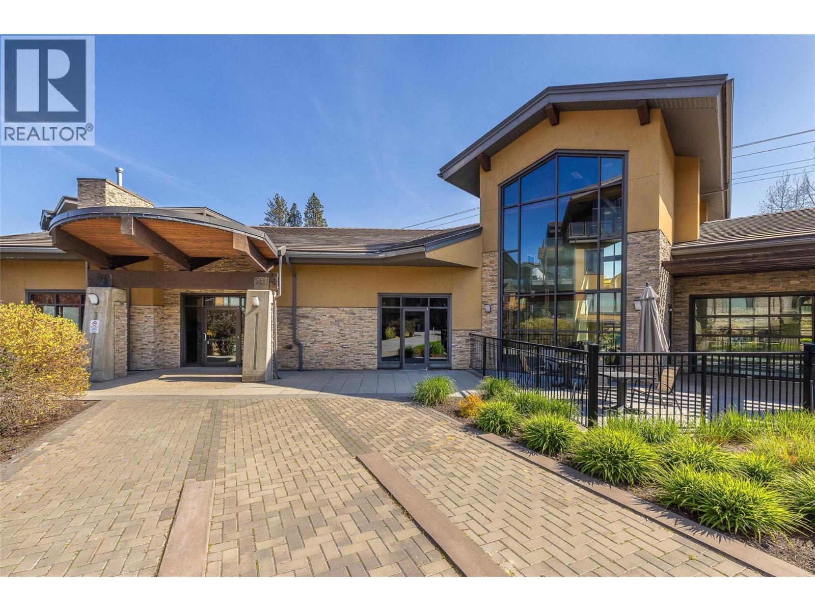 4380 Lakeshore Road Unit# Ph21 Property Photo 38