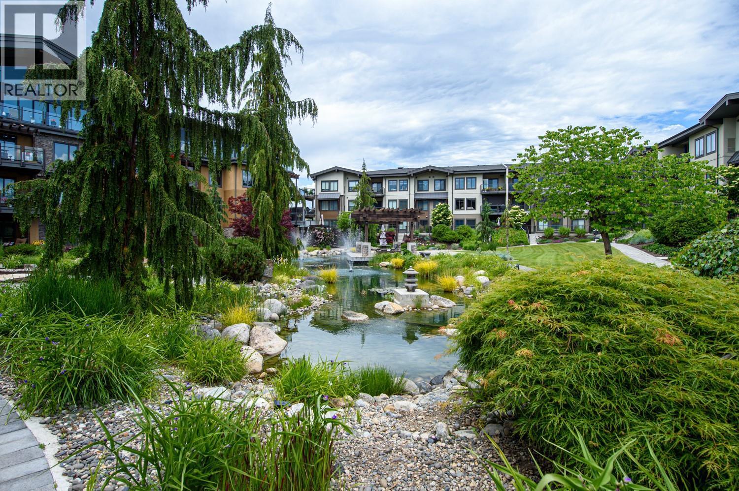 4380 Lakeshore Road Unit# Ph21 Property Photo 49