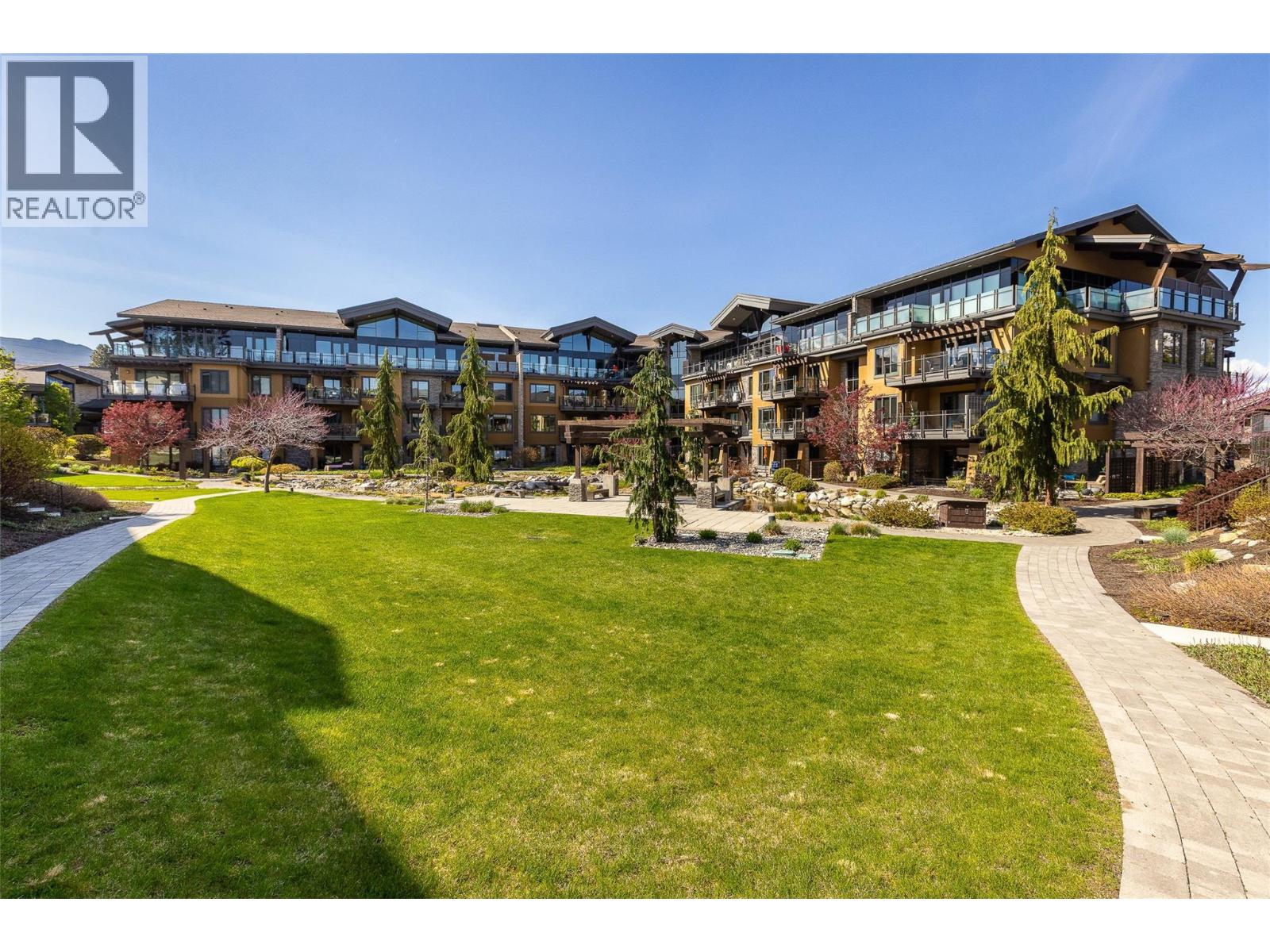 4380 Lakeshore Road Unit# Ph21 Property Photo 52