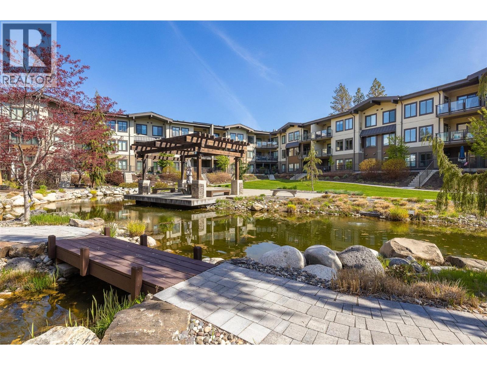 4380 Lakeshore Road Unit# Ph21 Property Photo 55