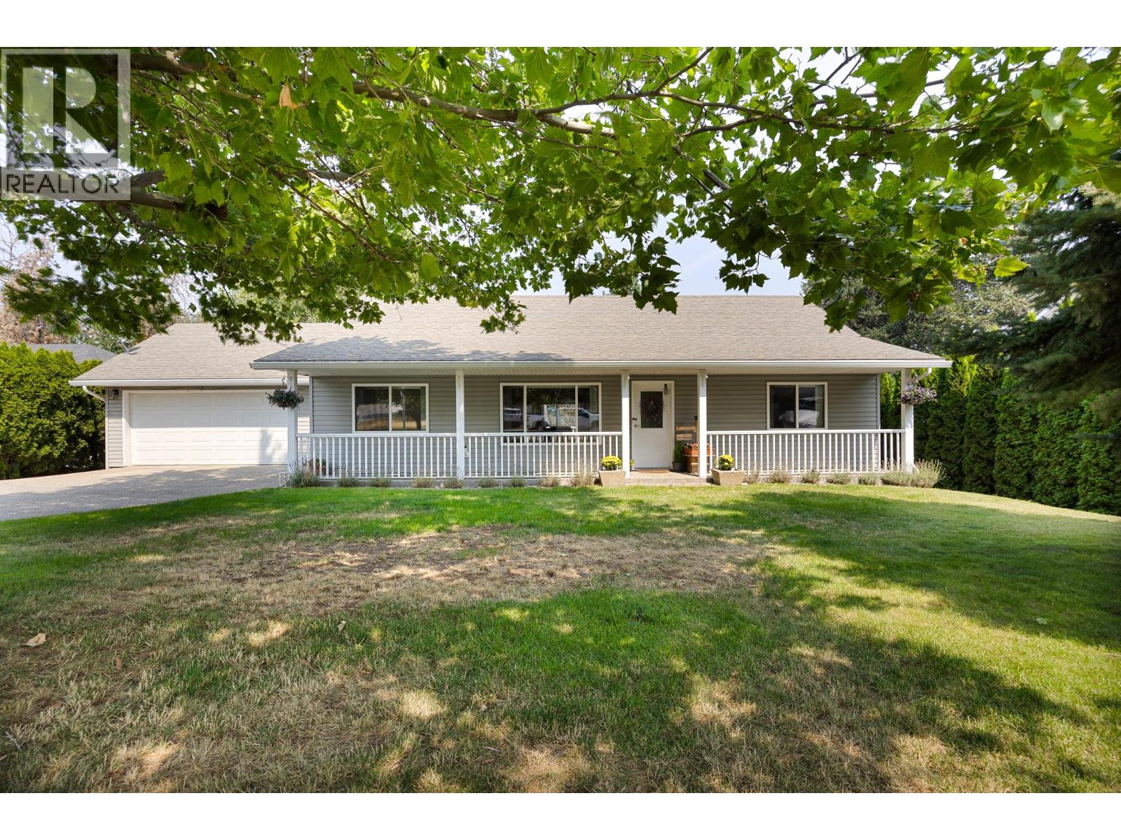 2735 Northview Place Property Photo 1