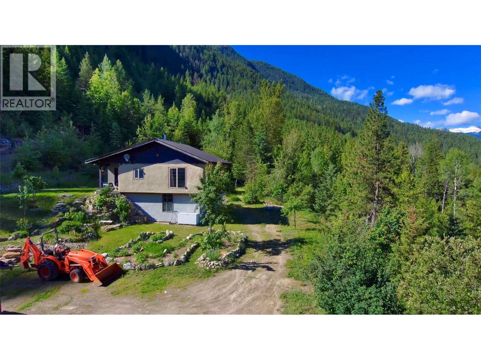 4650 6 Highway Property Photo 5