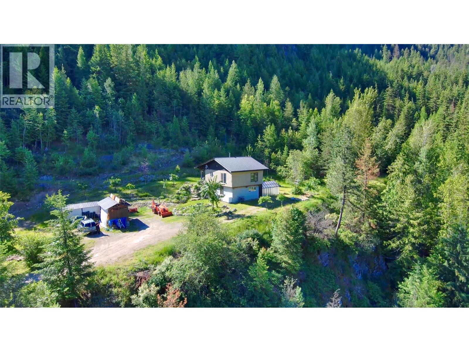 4650 6 Highway Property Photo 9
